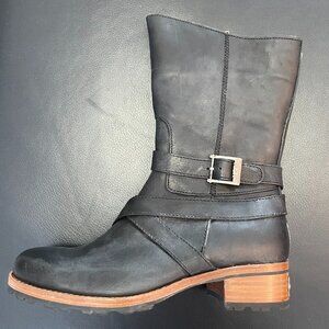 UGG Waverly Women Black Boots 8.5M NIB